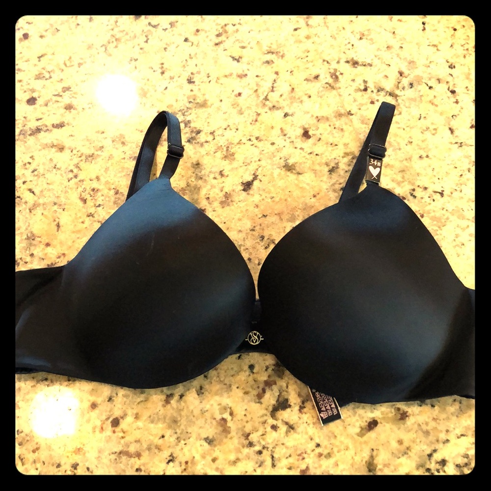 Victoria’s Secret Push Up Bra size 34B
